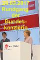 20170320 Cebit 1 Rundgang der Bundeskanzlerin